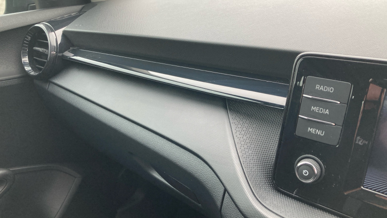 Skoda Fabia 1.0 TSI SE Comfort 5dr Petrol Hatchback